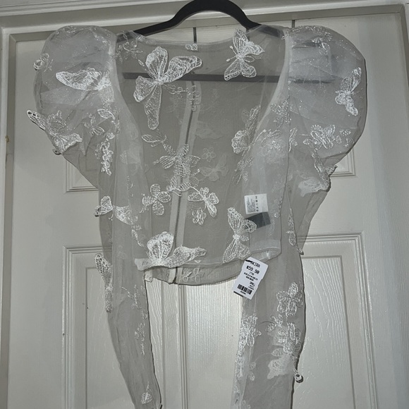 AKIRA sheer top! - Picture 5 of 6